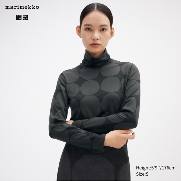 Uniqlo Tops - NEW UNIQLO MARIMEKKO HEATTECH TURTLENECK